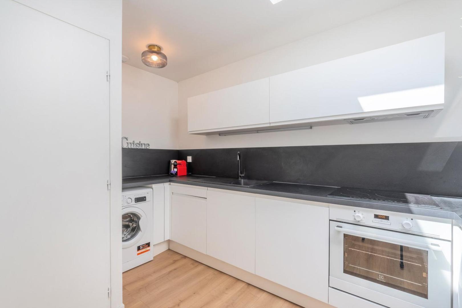 2 Bedroom House W/ Terrace, Near Train Stations & Metro リール エクステリア 写真